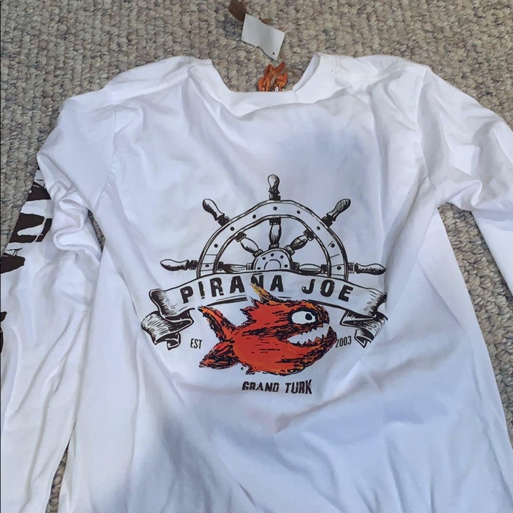 NEVER BEEN WORN FROM GRAND TURK